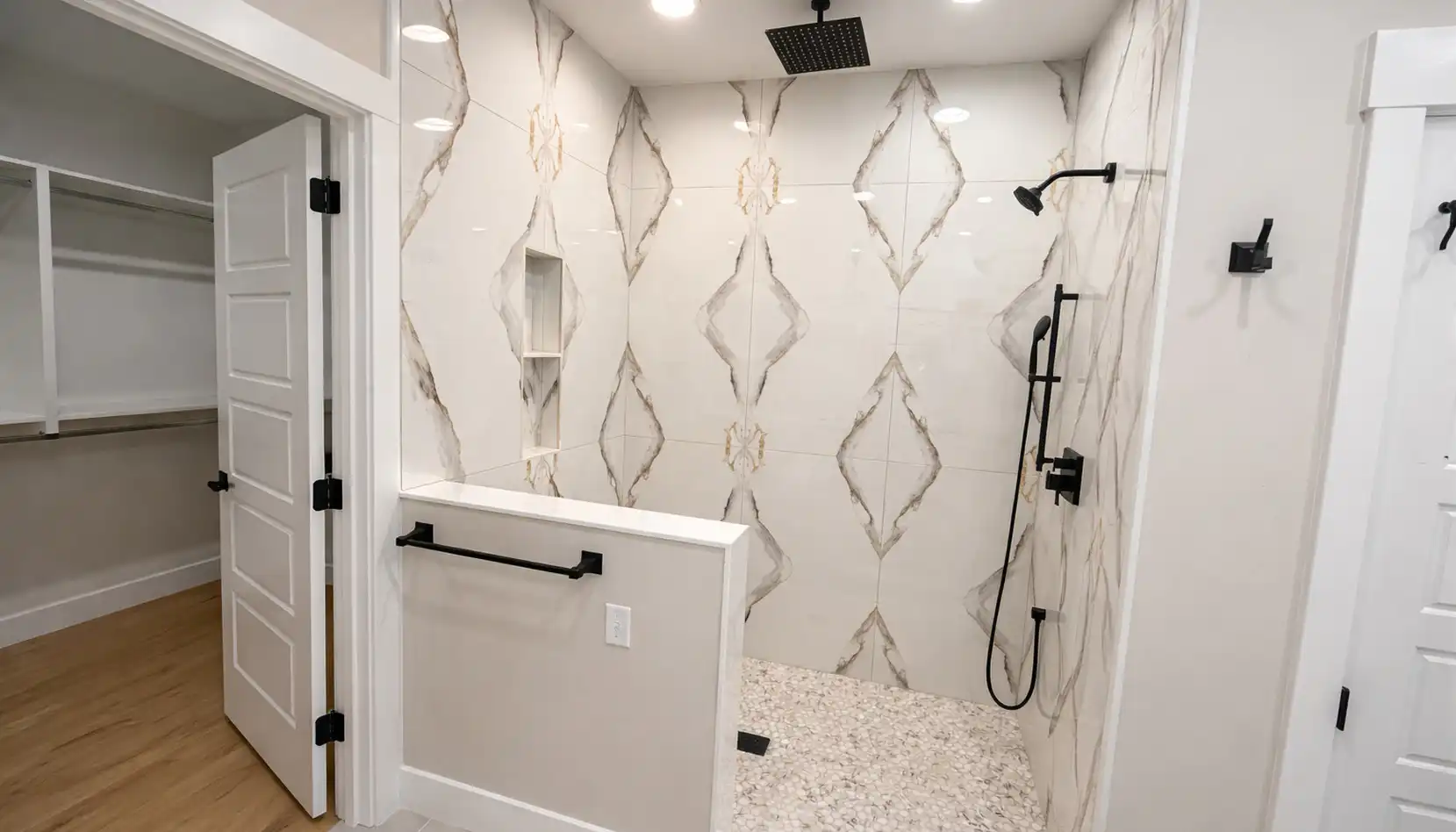 Modern Robin Walk-In Shower With Marble-Look Tile